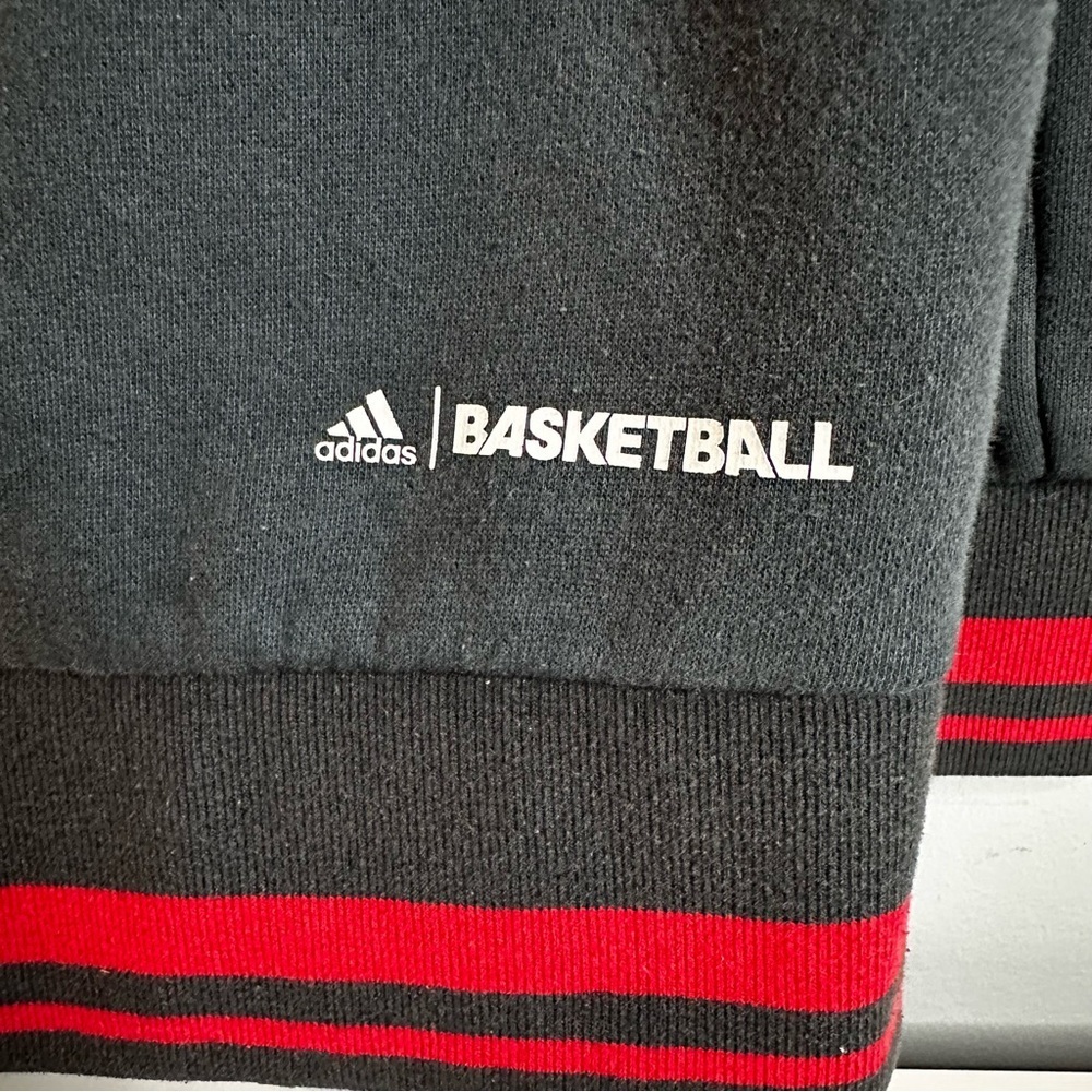 ADIDAS Chicago Bulls NBA Red & Black Train Jacket, Full Zip Hoodie, Sz M - Picture 6 of 12